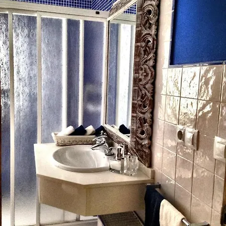 Apartment Charming Studio In *